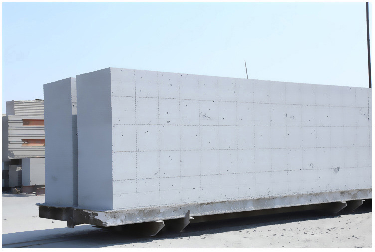龙陵加气块 加气砌块 轻质砖气孔结构及其影响因素